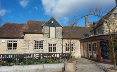 The Bear and Ragged Staff, Cumnor