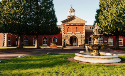 Mercure Haydock, Saint Helens